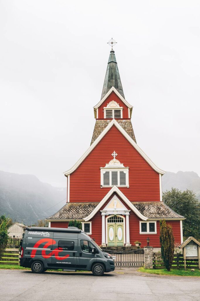 Eglise rouge Oldenvatnet